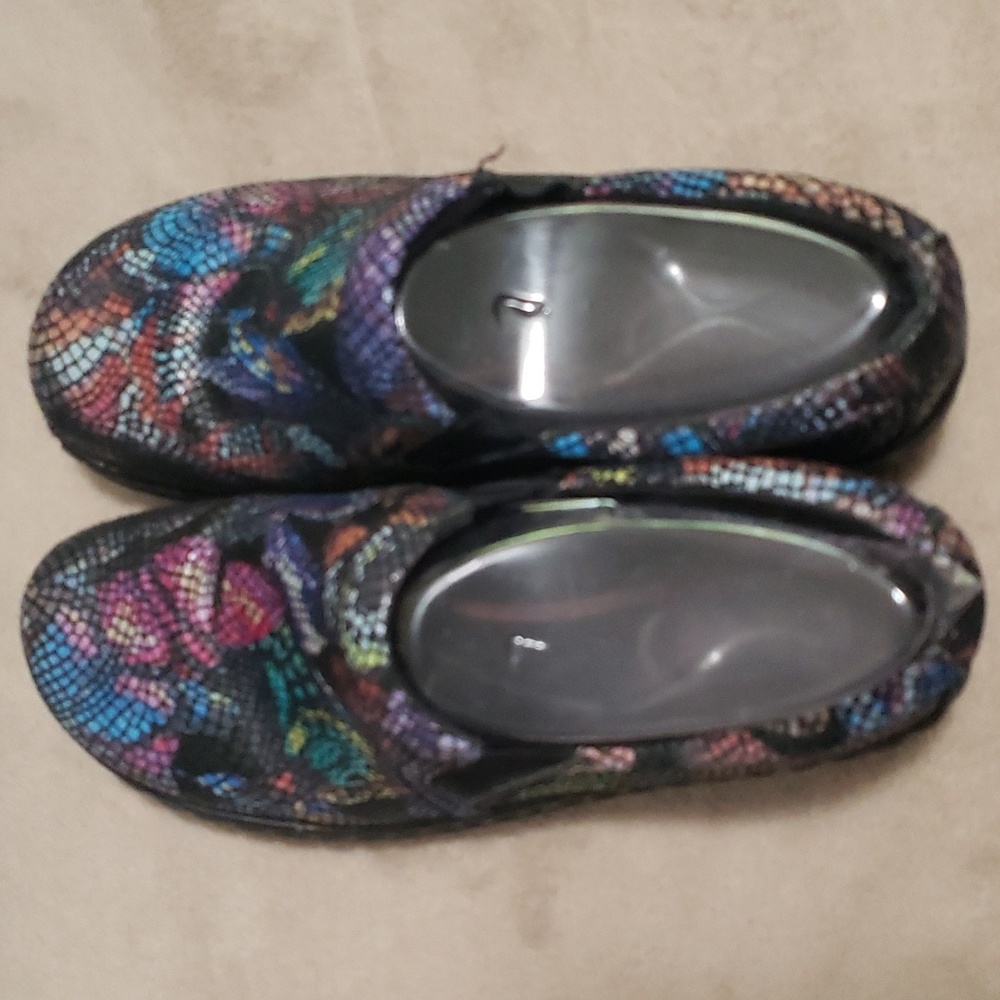 Klogs Mosaic Print Clogs